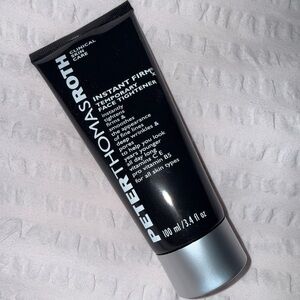 Peter Thomas Roth FirmX Face Tightener in Black and Silver
